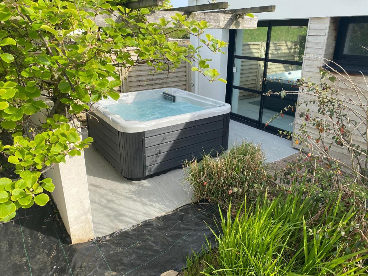 Maison Villa Montmarin Vue Mer Bretagne Nord Vers Roscoff Carantec Morlaix Plouescat Locquenole Avec Son Spa Et Sa Vue Mer Exterior foto